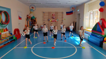 Футбольный флешмоб Футбольный флешмоб.